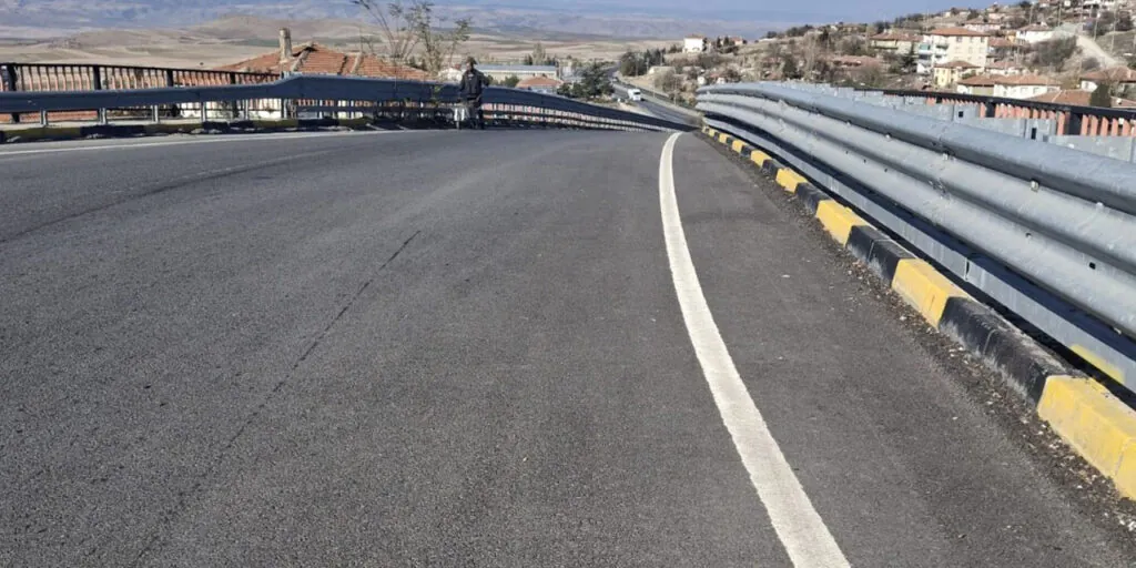 Keskin’de köprü çevresinde temizlik çalışması – Kırıkkale Haber, Son Dakika Kırıkkale Haberleri Keskin’de köprü çevresinde temizlik çalışması - Kırıkkale Haber, Son Dakika Kırıkkale Haberleri