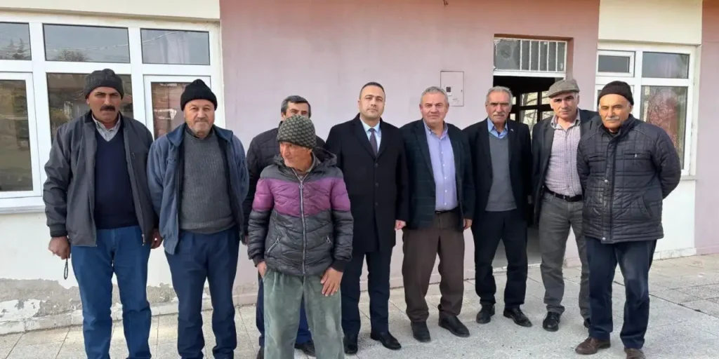 MHP Kırıkkale teşkilatı, Kırlangıç’ta kapı kapı dolaştı! - Kırıkkale Haber, Son Dakika Kırıkkale Haberleri