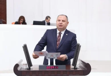 Öztürk: “Kırıkkale halkı çamurlu suyu hak etmiyor!” - Kırıkkale Haber, Son Dakika Kırıkkale Haberleri Öztürk: “Kırıkkale halkı çamurlu suyu hak etmiyor!” - Kırıkkale Haber, Son Dakika Kırıkkale Haberleri