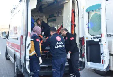 Kırıkkale’de İşçi Servisleri Zincirleme Kazaya Karıştı: 10 Yaralı - Kırıkkale Haber, Son Dakika Kırıkkale Haberleri