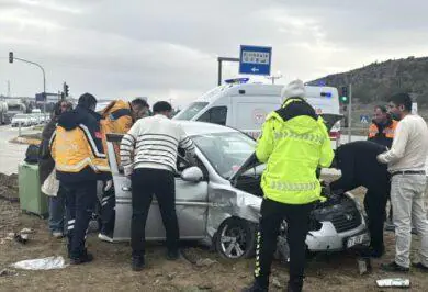 OSB Önünde Kaza: 1 Yaralı - Kırıkkale Haber, Son Dakika Kırıkkale Haberleri