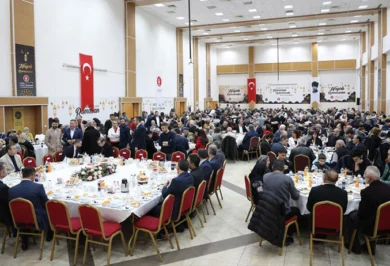 Kırıkkaleli Dernekler Federasyonundan İftar yemeği - Kırıkkale Haber, Son Dakika Kırıkkale Haberleri Kırıkkaleli Dernekler Federasyonundan İftar yemeği - Kırıkkale Haber, Son Dakika Kırıkkale Haberleri