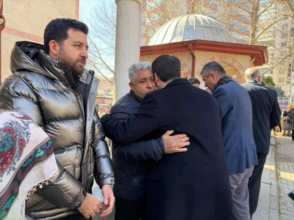 Remziye Karışmaz Dualar İle Uğurlandı - Kırıkkale Haber, Son Dakika Kırıkkale Haberleri