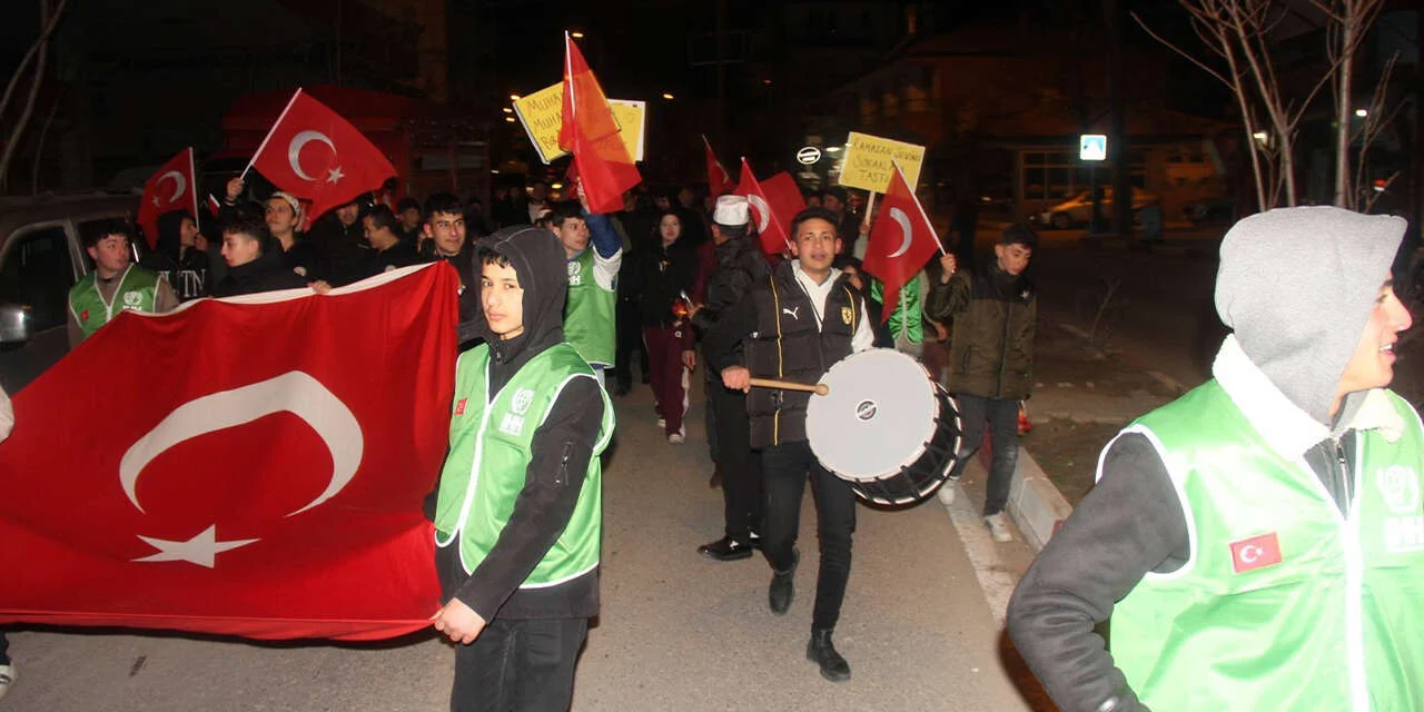 Keskin’de Ramazan’a özel fener alayı coşkusu - Kırıkkale Haber, Son Dakika Kırıkkale Haberleri