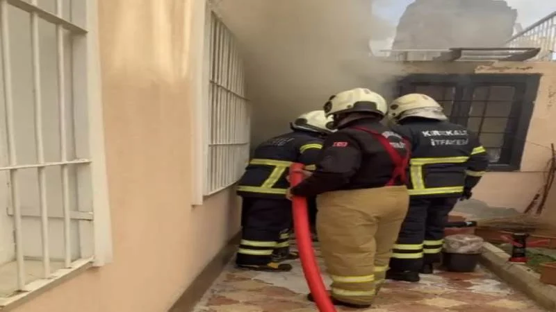 Bahçelievler’de Tandır Yangını Paniğe Neden Oldu - Kırıkkale Haber, Son Dakika Kırıkkale Haberleri
