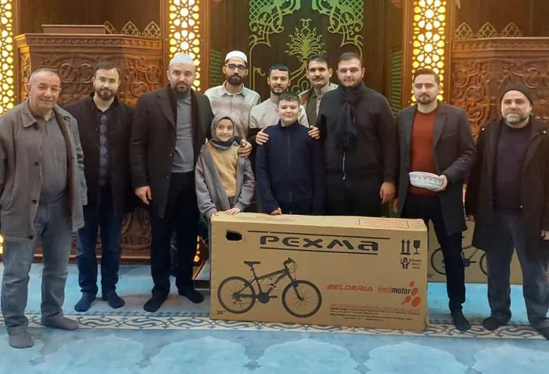 camii 780x532 - Kırıkkale’de çocuklar sabah ve teravih namazında buluşuyor