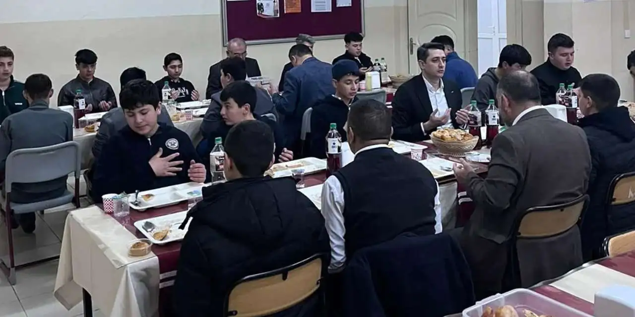 Keskin’de eğitim camiası iftar sofrasında buluştu - Kırıkkale Haber, Son Dakika Kırıkkale Haberleri