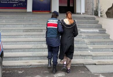 Kırıkkale’de evlerin korkulu rüyası kadın yakalandı! - Kırıkkale Haber, Son Dakika Kırıkkale Haberleri