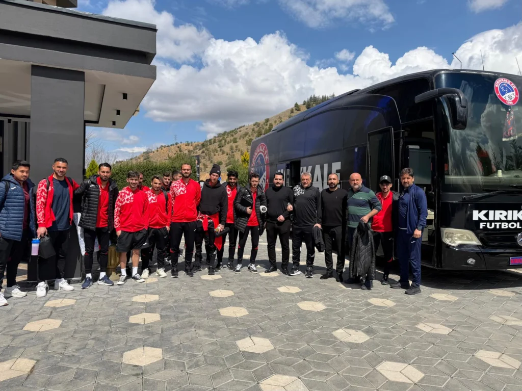 Kırıkkale Spor’a Moral Desteği: Sheltons Hotel’den Anlamlı Ev Sahipliği – Kırıkkale Haber, Son Dakika Kırıkkale Haberleri Kırıkkale Spor’a Moral Desteği: Sheltons Hotel’den Anlamlı Ev Sahipliği - Kırıkkale Haber, Son Dakika Kırıkkale Haberleri