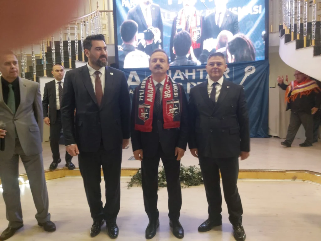 Kırıkkale’de Ağıralioğlu’na Yoğun İlgi: “86 Milyonun Partisiyiz” Mesajı – Kırıkkale Haber, Son Dakika Kırıkkale Haberleri Kırıkkale’de Ağıralioğlu’na Yoğun İlgi: “86 Milyonun Partisiyiz” Mesajı - Kırıkkale Haber, Son Dakika Kırıkkale Haberleri