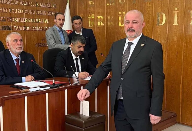 Hüseyin Ceylan yeniden başkan seçildi - Kırıkkale Haber, Son Dakika Kırıkkale Haberleri Hüseyin Ceylan yeniden başkan seçildi - Kırıkkale Haber, Son Dakika Kırıkkale Haberleri