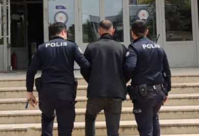 Hırsızlık suçundan aranan yabancı uyruklu şahıs yakalandı - Kırıkkale Haber, Son Dakika Kırıkkale Haberleri
