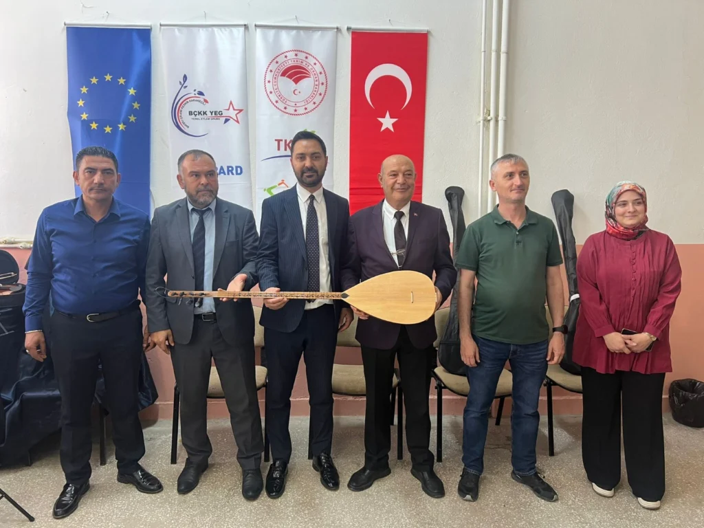Keskin’de Hacı Taşan Müzik Odası Açıldı – Kırıkkale Haber, Son Dakika Kırıkkale Haberleri Keskin’de Hacı Taşan Müzik Odası Açıldı - Kırıkkale Haber, Son Dakika Kırıkkale Haberleri