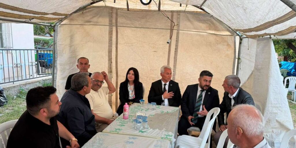 MHP Merkez İlçe Başkanı İsmailoğulları’ndan Atakul ailesine taziye ziyareti – Kırıkkale Haber, Son Dakika Kırıkkale Haberleri MHP Merkez İlçe Başkanı İsmailoğulları’ndan Atakul ailesine taziye ziyareti - Kırıkkale Haber, Son Dakika Kırıkkale Haberleri