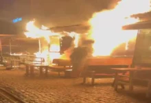 Kırıkkale'de Çay Ocağında Yangın: Çevre Dükkanlar Kurtarıldı - Kırıkkale Haber, Son Dakika Kırıkkale Haberleri Kırıkkale'de Çay Ocağında Yangın: Çevre Dükkanlar Kurtarıldı - Kırıkkale Haber, Son Dakika Kırıkkale Haberleri