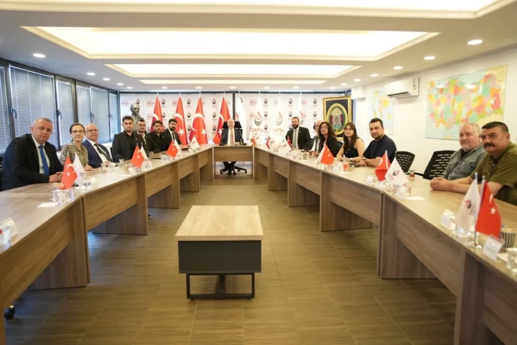 Kırıkkale Zafer Partisi İl Teşkilatı’ndan Genel Başkan Prof. Dr. Ümit Özdağ’a Ziyaret – Kırıkkale Haber, Son Dakika Kırıkkale Haberleri Kırıkkale Zafer Partisi İl Teşkilatı’ndan Genel Başkan Prof. Dr. Ümit Özdağ’a Ziyaret - Kırıkkale Haber, Son Dakika Kırıkkale Haberleri