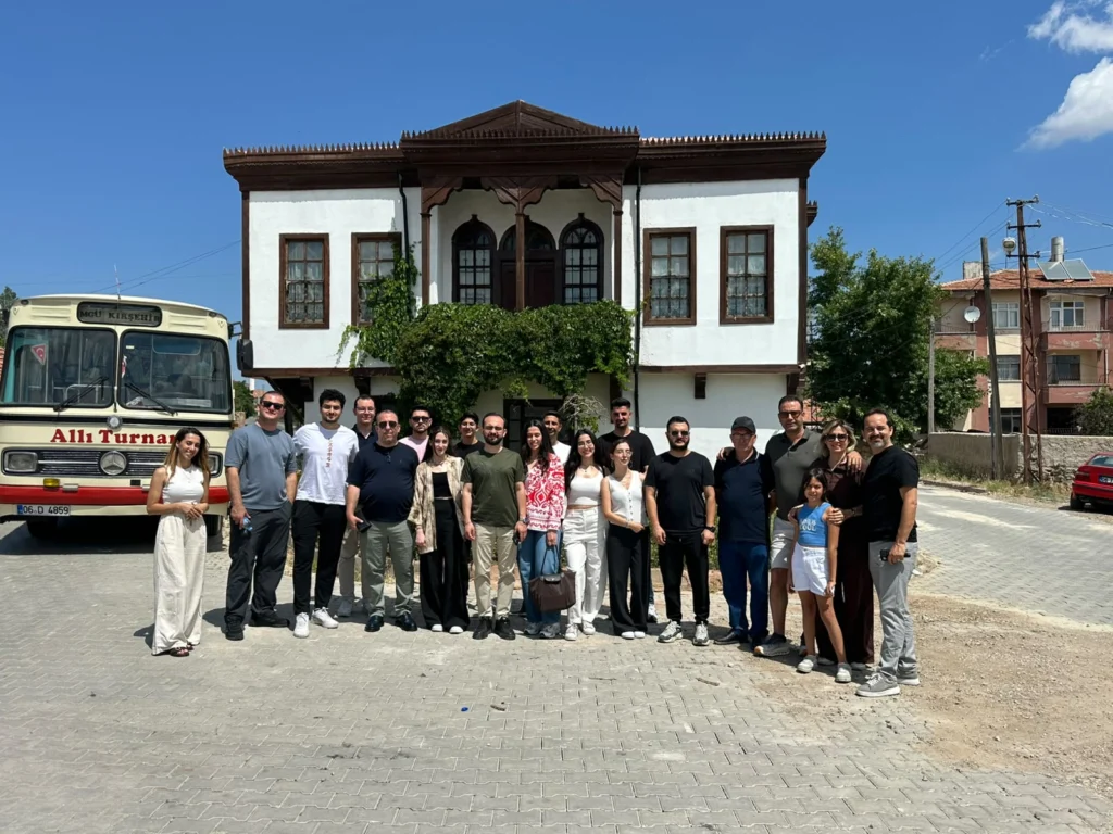 Allı Turnam Keskin ve Kırşehir’e Türkü Taşıdı – Kırıkkale Haber, Son Dakika Kırıkkale Haberleri Allı Turnam Keskin ve Kırşehir’e Türkü Taşıdı - Kırıkkale Haber, Son Dakika Kırıkkale Haberleri