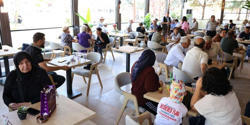 Cumhuriyet Meydanı’na Yeni Sosyal Tesisleri ATA Hizmete Girdi – Kırıkkale Haber, Son Dakika Kırıkkale Haberleri Cumhuriyet Meydanı'na Yeni Sosyal Tesisleri ATA Hizmete Girdi - Kırıkkale Haber, Son Dakika Kırıkkale Haberleri