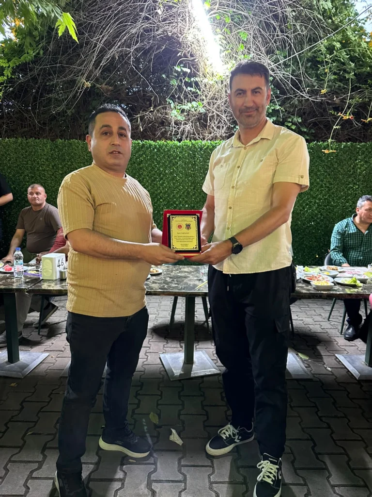 Keskin T Tipi Ceza İnfaz Kurumu, Müdürlerini ve Mesai Arkadaşlarını Uğurladı – Kırıkkale Haber, Son Dakika Kırıkkale Haberleri Keskin T Tipi Ceza İnfaz Kurumu, Müdürlerini ve Mesai Arkadaşlarını Uğurladı - Kırıkkale Haber, Son Dakika Kırıkkale Haberleri
