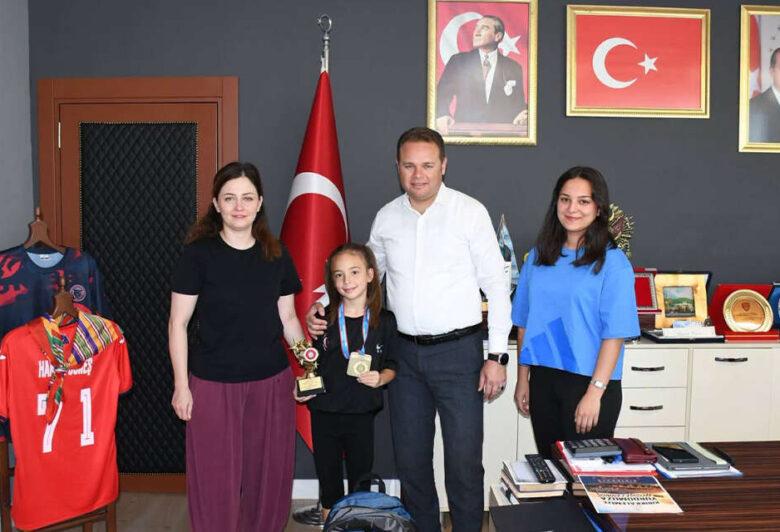 Melek Su Özcan gururlandırdı - Kırıkkale Haber, Son Dakika Kırıkkale Haberleri Melek Su Özcan gururlandırdı - Kırıkkale Haber, Son Dakika Kırıkkale Haberleri