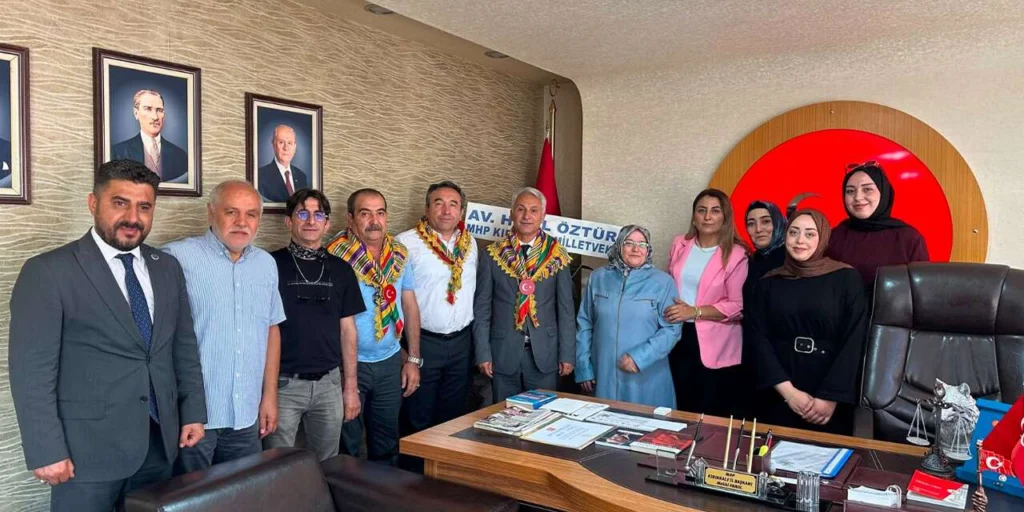 Yörük Türkmenlerden MHP’ye Hayırlı Olsun Ziyareti – Kırıkkale Haber, Son Dakika Kırıkkale Haberleri Yörük Türkmenlerden MHP'ye Hayırlı Olsun Ziyareti - Kırıkkale Haber, Son Dakika Kırıkkale Haberleri