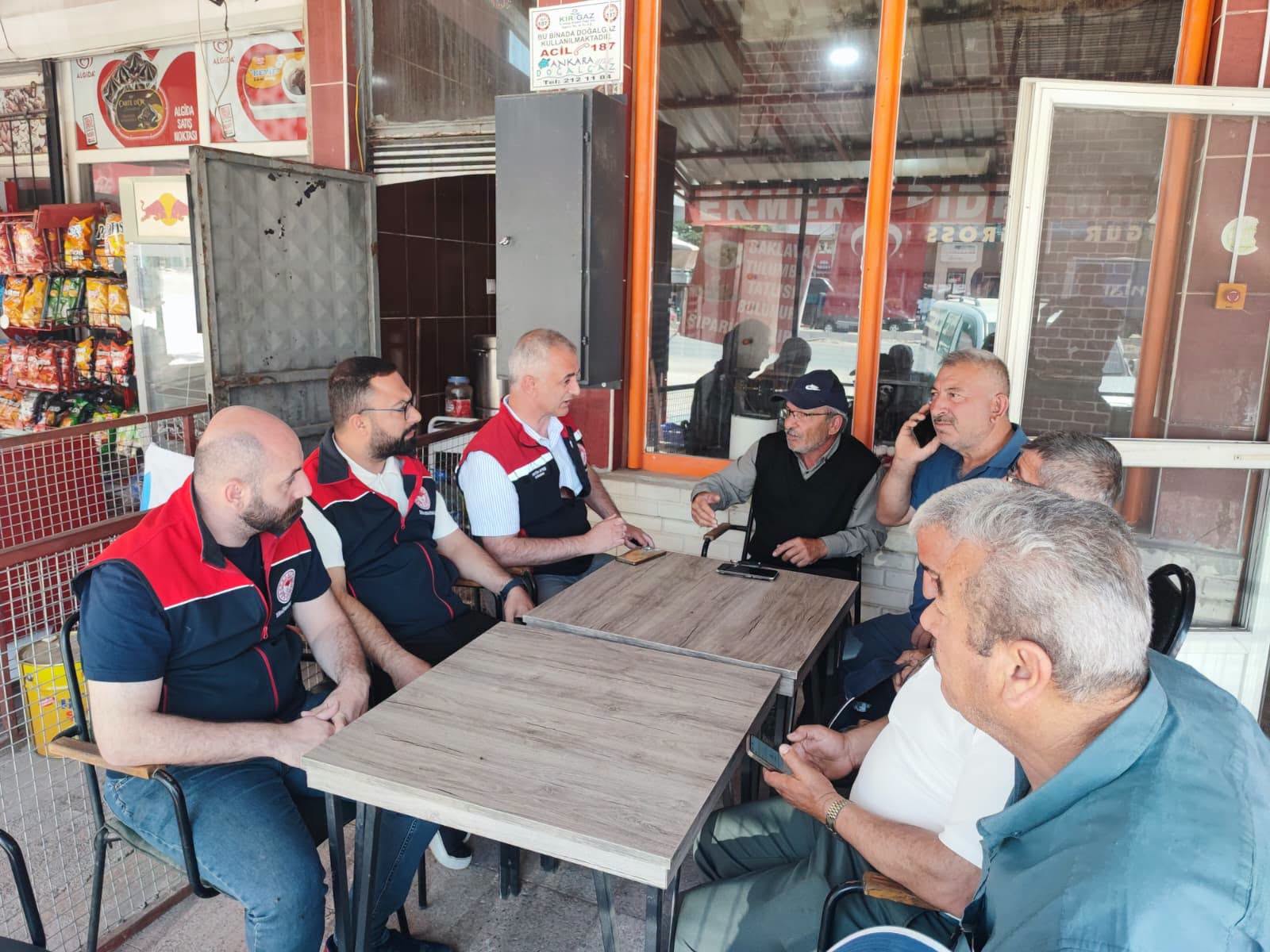 Çiftçiyi Yalnız Bırakmadı İl Müdürü Ateş Yangın Bölgesinde