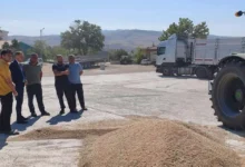 Delice Belediye Başkanı Uyan, Hasat Sezonunda TMO ve Zahireci Esnafını Ziyaret Etti - Kırıkkale Haber, Son Dakika Kırıkkale Haberleri Delice Belediye Başkanı Uyan, Hasat Sezonunda TMO ve Zahireci Esnafını Ziyaret Etti - Kırıkkale Haber, Son Dakika Kırıkkale Haberleri