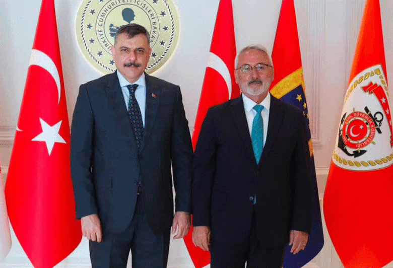 Genel Müdür Keleş, Bakan Çiftçi'yi ziyaret etti - Kırıkkale Haber, Son Dakika Kırıkkale Haberleri Genel Müdür Keleş, Bakan Çiftçi'yi ziyaret etti - Kırıkkale Haber, Son Dakika Kırıkkale Haberleri